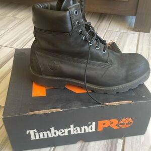 Boot for work good condition